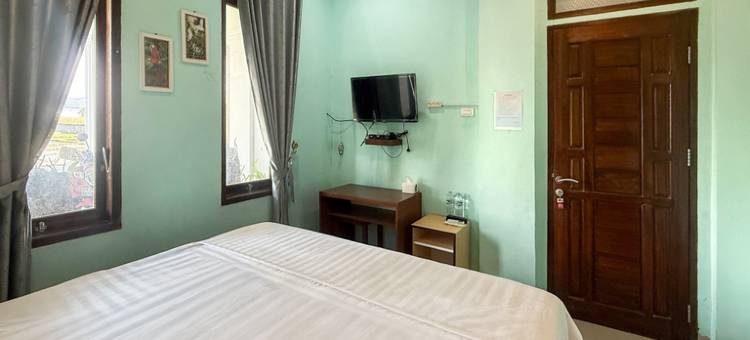 巴利盖Toba隆班布尔布尔海滩红多兹酒店(RedDoorz near Pantai Lumban Bul Bul Balige Toba)图片