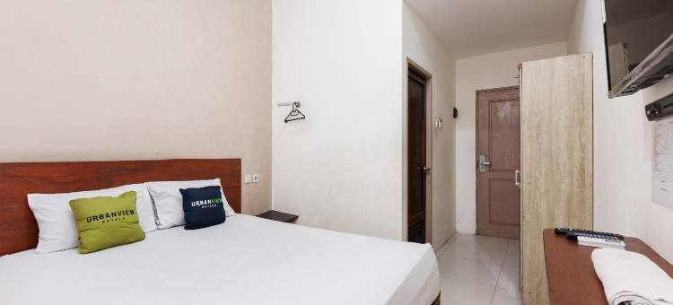 瑞德多兹酒店 - 近班贾尔马辛佳兰艾哈迈德沙亚尼(Urbanview Hotel Ava Banjarmasin by RedDoorz)图片