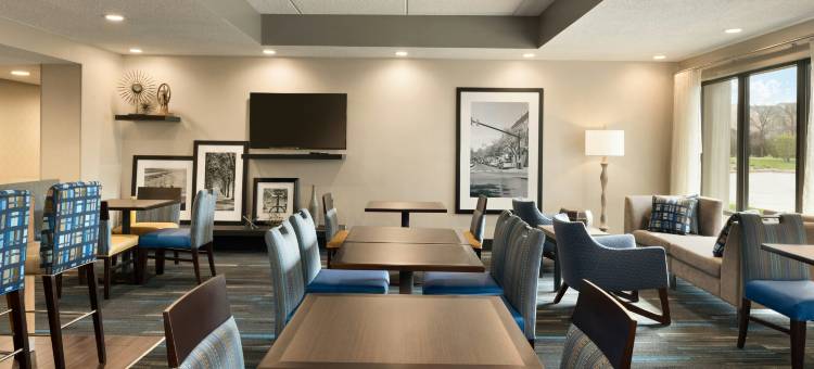 阿普尔顿-福克斯河购物中心区欢朋酒店(Hampton Inn Appleton (Fox River Mall Area))图片