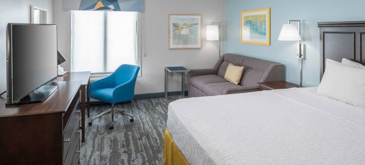 迈阿密多拉尔/海豚购物中心欢朋酒店及套房(Hampton Inn & Suites Miami-Doral/Dolphin Mall)图片