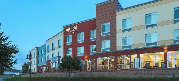 马凯特费尔菲尔德万豪酒店及套房(Fairfield by Marriott Inn & Suites Marquette)图片