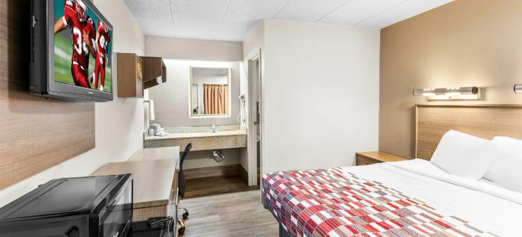 印第安纳波利斯北科利奇帕克红顶酒店(Red Roof Inn Indianapolis North - College Park)图片
