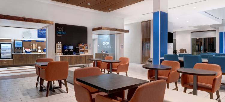 格伦代尔市中心智选假日酒店及套房(Holiday Inn Express & Suites GLENDALE DOWNTOWN by IHG)图片