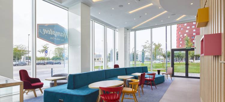 巴塞罗那费拉格兰维亚希尔顿欢朋酒店(Hampton by Hilton Barcelona Fira Gran Via)图片