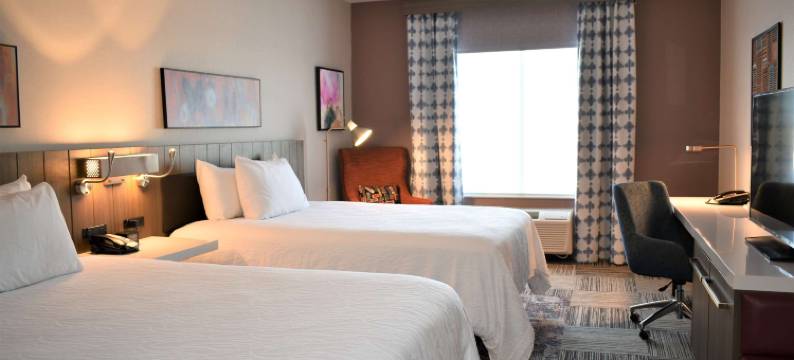 奥科诺默沃克希尔顿花园酒店(Hilton Garden Inn Oconomowoc)图片