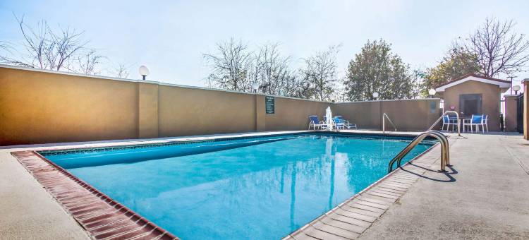 凯尔南奥斯汀拉昆塔温德姆套房酒店(La Quinta Inn & Suites by Wyndham Kyle - Austin South)图片