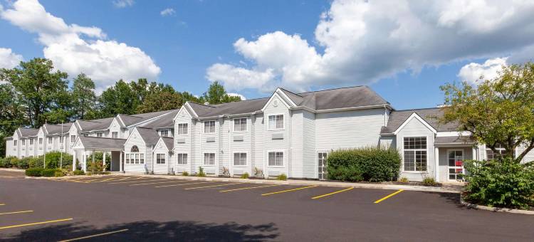 森伯里麦客达温德姆酒店/哥伦布北部(Microtel Inn & Suites by Wyndham Sunbury/Columbus North)图片