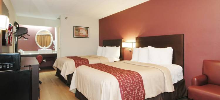 红顶PLUS+酒店-芝加哥霍夫曼庄园(Red Roof PLUS+ Chicago - Hoffman Estates)图片