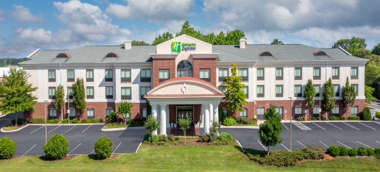 智选假日套房酒店塔拉霍马 by IHG(Holiday Inn Express & Suites Tullahoma by IHG)图片