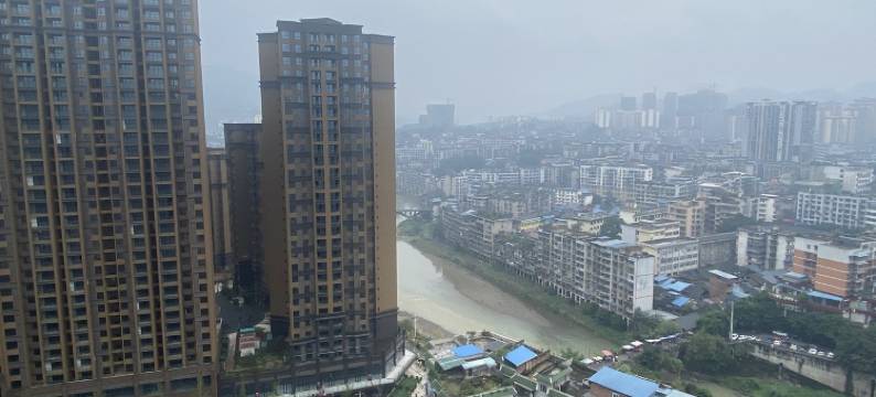 叙永时代御景公寓民宿(江西街4号分店)图片