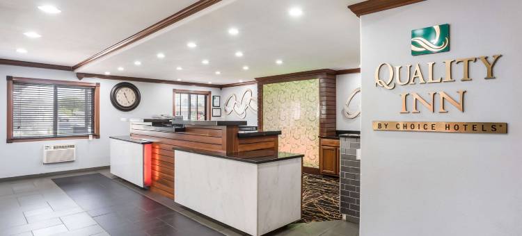 锡达拉皮兹南凯艺酒店(Quality Inn Cedar Rapids South)图片