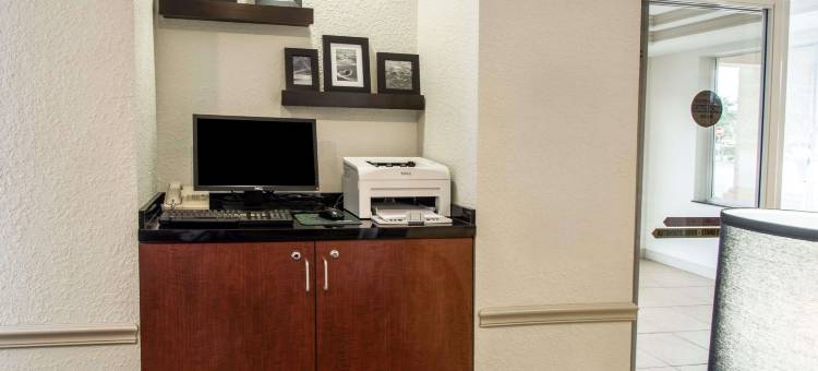 帕拉特卡北舒眠套房酒店(Sleep Inn & Suites Palatka North)图片