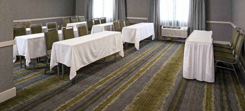 塞勒姆假日酒店(Holiday Inn SALEM (I-93 AT EXIT 2) by IHG)图片