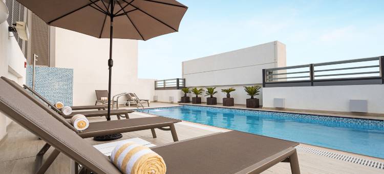 迪拜阿尔巴沙希尔顿欢朋酒店(Hampton by Hilton Dubai Al Barsha)图片