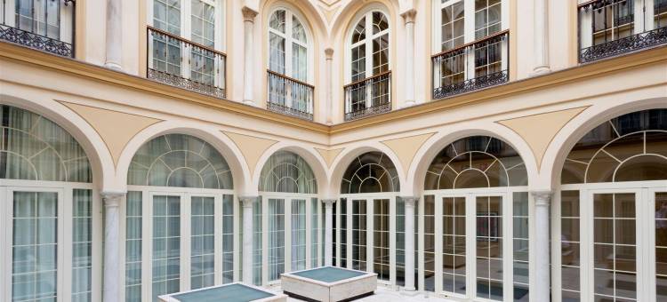 马拉加佩蒂特宫广场酒店(Petit Palace Plaza Málaga)图片