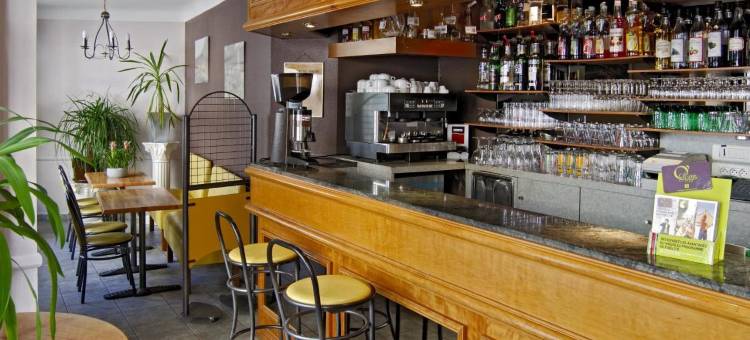 卡泽阿拉扎酒店(Logis Hôtel Restaurant Cazes Arazat)图片