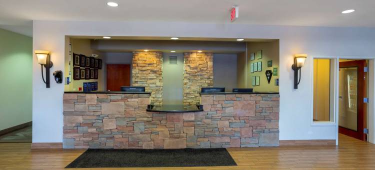 化石乡村套房贝斯特韦斯特优质酒店(Best Western Plus Fossil Country Inn  Suites)图片