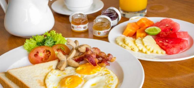 考录库吉里度假村(Kaluku Gili Resort)图片