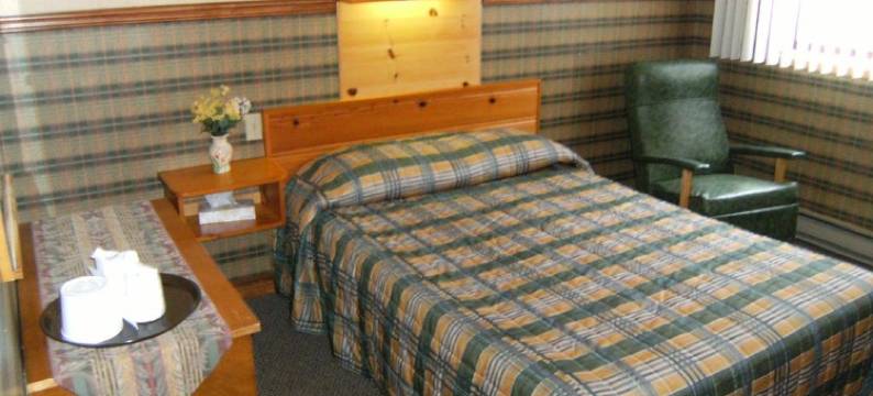 莱斯沃伊图赖斯德埃杜汽车旅馆(Hotel-Motel les Voitures d'Eau)图片