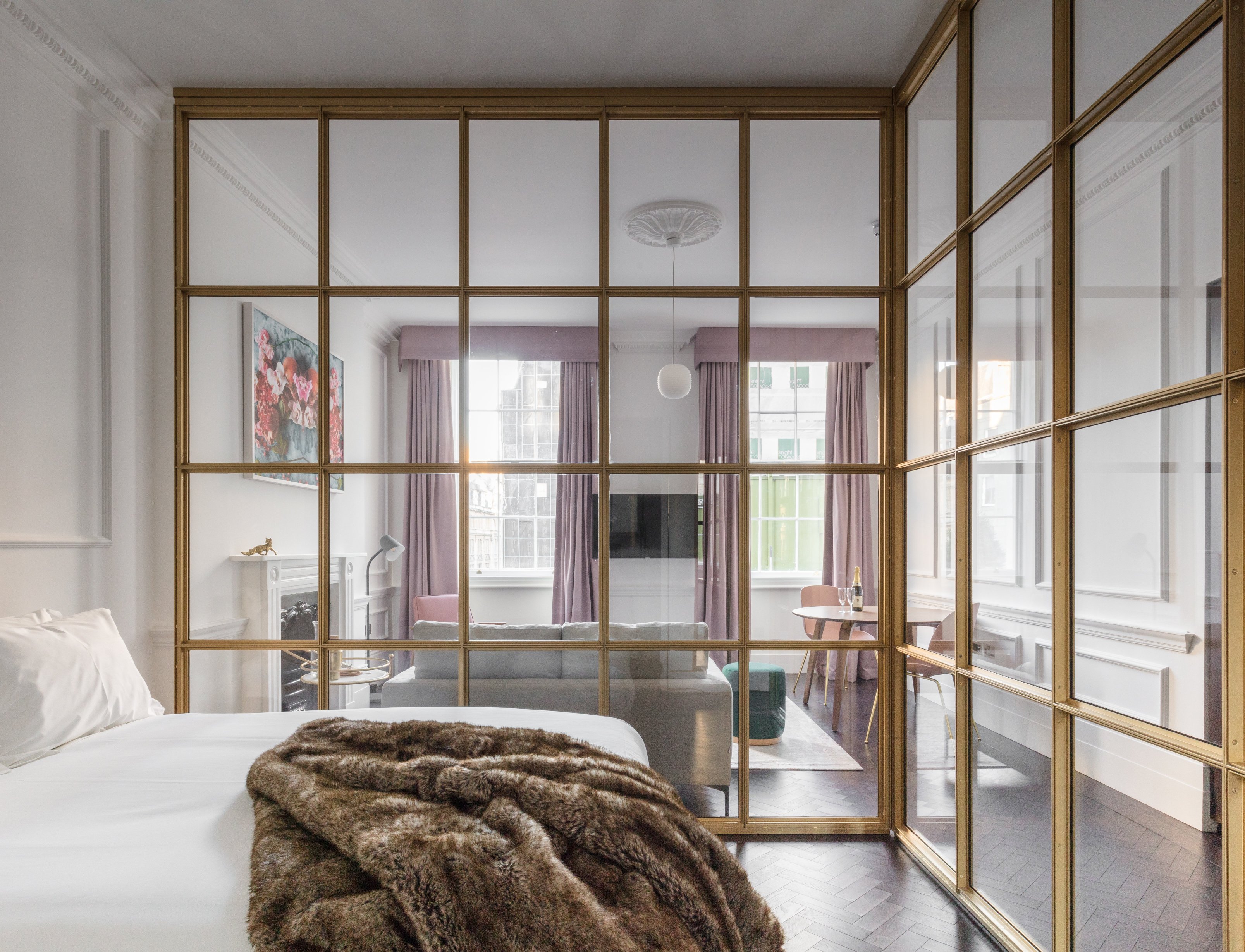 The Moorgate by CoveHotel Overview