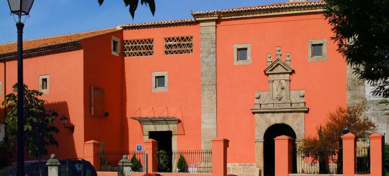 依赞特鲁希略酒店(Izan Trujillo)图片