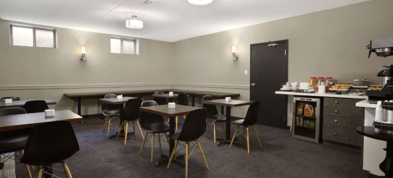 斯图夫维尔温德姆戴斯酒店(Days Inn by Wyndham Stouffville)图片