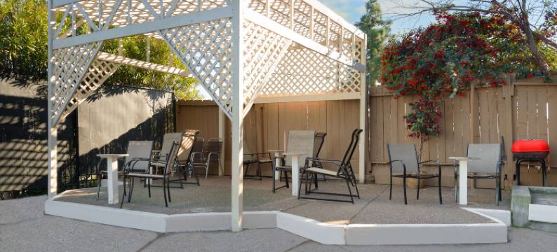 皮诺尔大学伯克利分校戴斯酒店(Days Inn by Wyndham Pinole Berkeley)图片