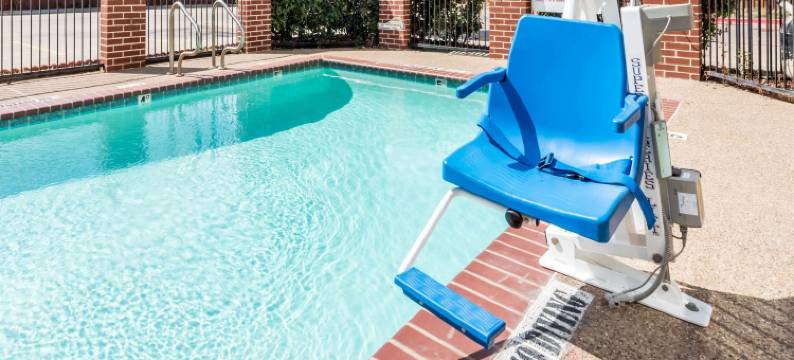 达拉斯戴斯套房酒店(Days Inn & Suites by Wyndham Dallas)图片