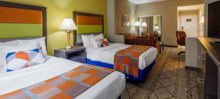 纽波特纽斯贝斯特韦斯特优质套房酒店(Best Western Plus Newport News Inn  Suites)图片