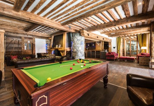 Le Névada Hotel Overview