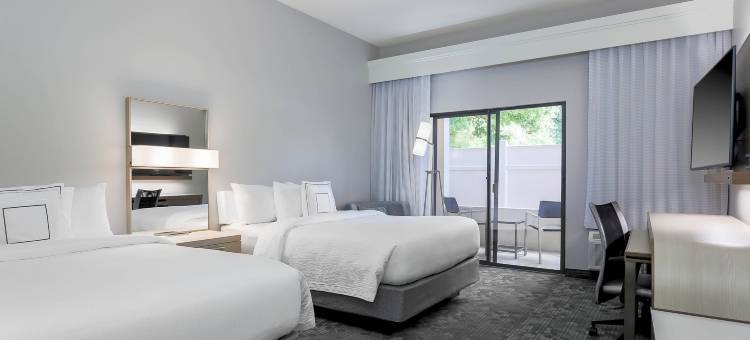 坦帕布兰登万怡酒店(Courtyard Tampa Brandon)图片