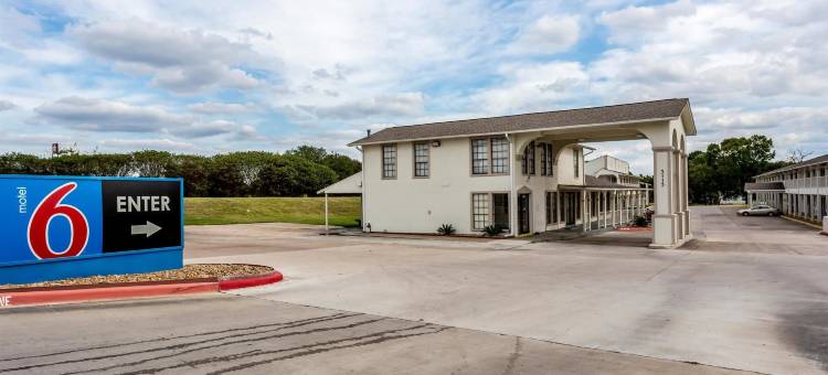 布赖恩大学城6号汽车旅馆(Motel 6 Bryan, TX - College Station)图片