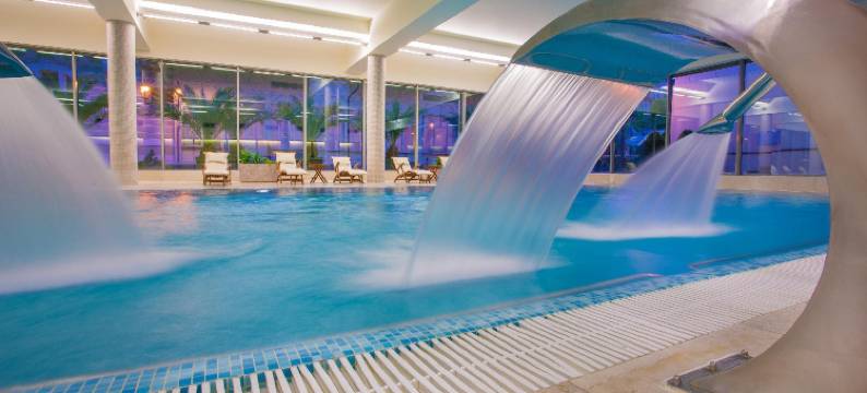 西区萨沃伊酒店(Savoy Westend Hotel)图片