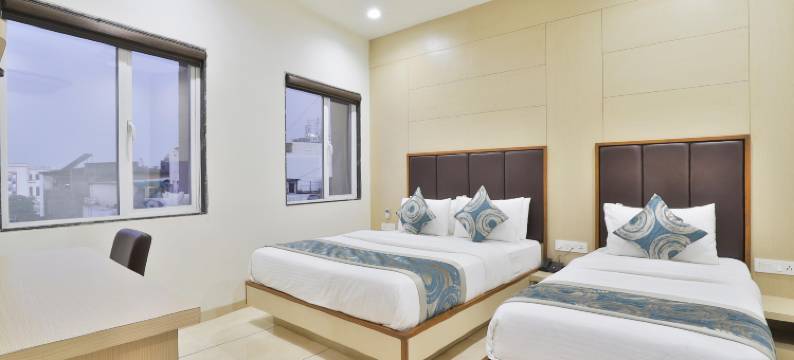 苏拉特酒店(Hotel Surat)图片