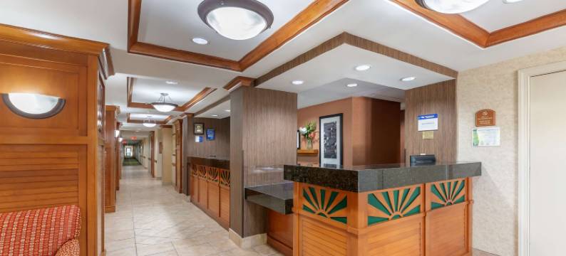 肯德尔贝斯特韦斯特优质套房酒店(Best Western Plus Kendall Hotel  Suites)图片