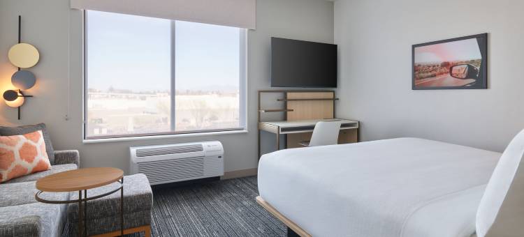亚利桑那坦佩米尔斯购物中心市镇广场酒店(TownePlace Suites Tempe)图片