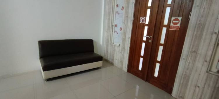 Hotel O Fanilly Guest House MarabahanNearJembatan Rumpiang图片