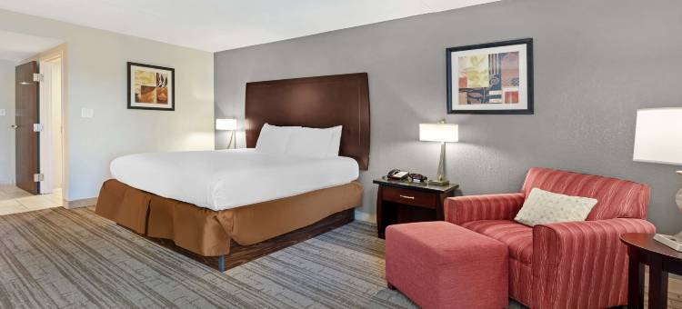 阿什伯里贝斯特韦斯特酒店(Best Western Ashbury Inn)图片