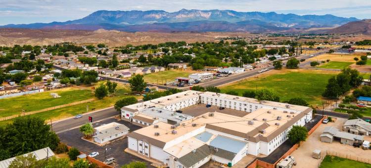 温德姆华美达酒店 拉维尔金 锡安国家公园(Ramada by Wyndham La Verkin Zion Park)图片