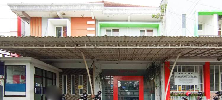 红门酒店@芝利翁宾馆-清真(RedDoorz @ Ciliwung Guest House Syariah)图片