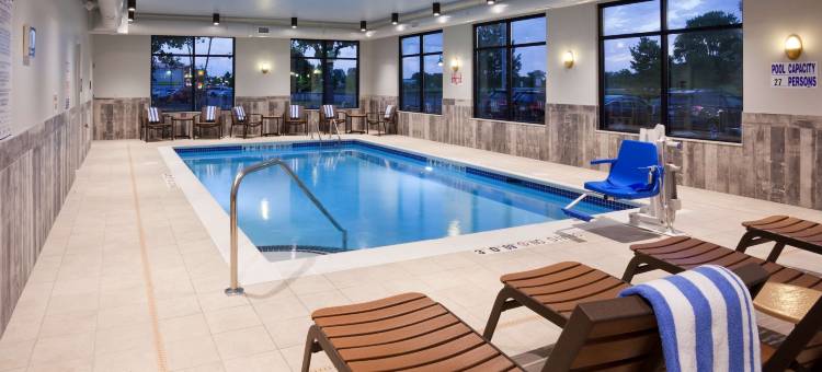 斯派塞绿湖希尔顿欢朋酒店(Hampton Inn Spicer Green Lake)图片