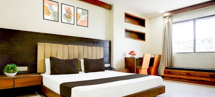 Super Townhouse Prahladnagar图片