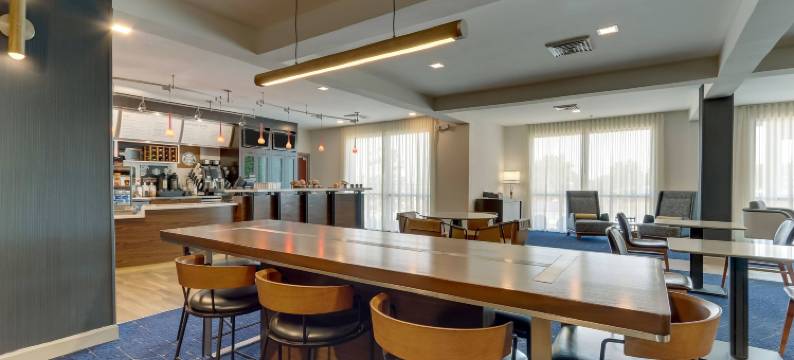 列克星敦南/汉堡广场万怡酒店(Courtyard Lexington South/Hamburg Place)图片