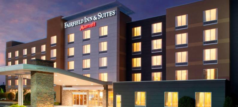 万枫酒店及套房亚特兰大格威内特广场(Fairfield Inn & Suites Atlanta Gwinnett Place)图片