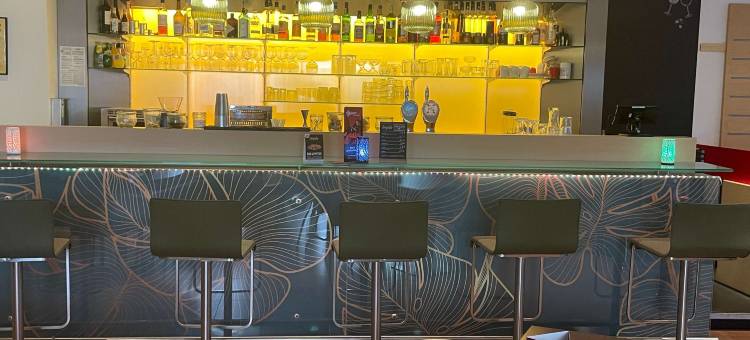 宜必思巴黎蒙马特圣心大教堂酒店(Ibis Paris Montmartre Sacré-Coeur)图片