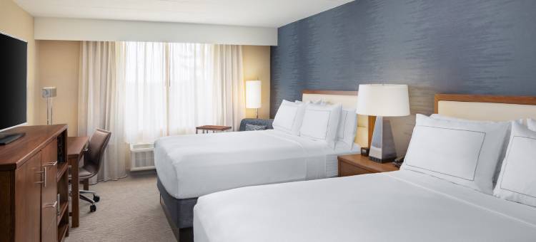 安阿伯北希尔顿逸林酒店(Doubletree by Hilton Ann Arbor North)图片