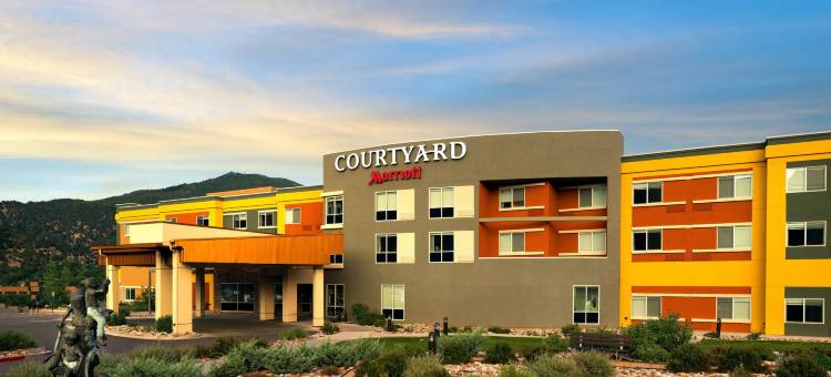 格伦伍德温泉万怡酒店(Courtyard Glenwood Springs)图片