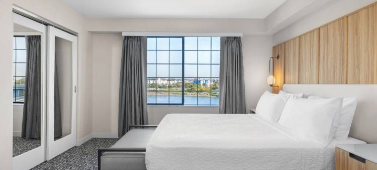 Homewood Suites by Hilton圣迭戈机场-自由站(Homewood Suites by Hilton San Diego Airport-Liberty Station)图片