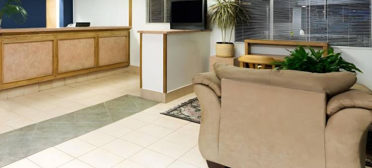 梅萨维德附近的郊区套房酒店(Suburban Studios Near Mesa Verde)图片