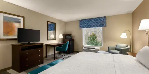 西亞特蘭大機場坎普溪大道歡朋套房酒店